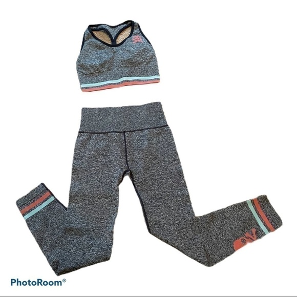 Soul By Soulcycle 2 Piece Workout Outfit - Picture 5 of 12